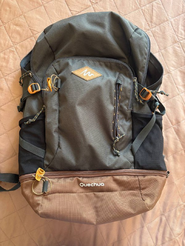 Рюкзак для походов QUECHUA 30L