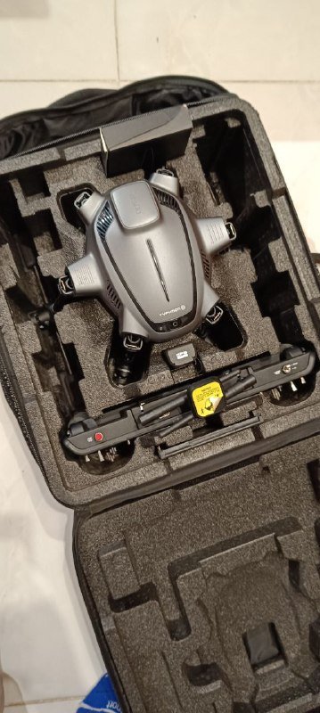 Дрон Typhoon H с 4K камерой и пультом управления 2