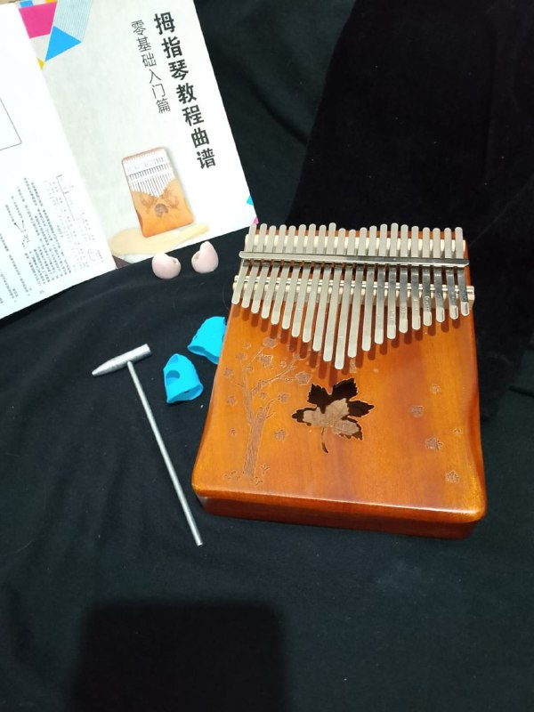 Калимба, напальчники резиновые и акриловые для игры 1