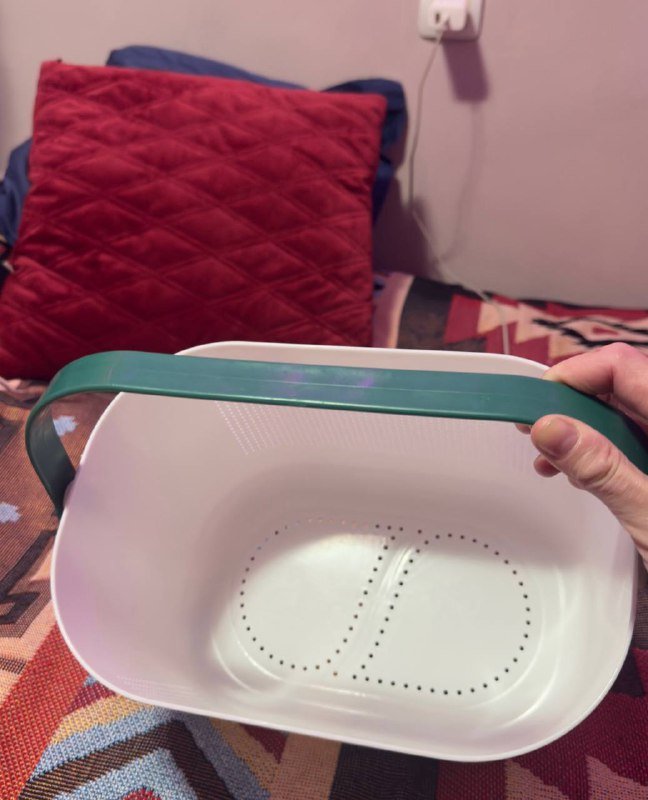 Пластиковая корзинка органайзер для косметики в душе 3