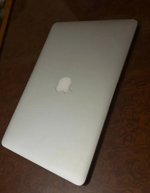 MacBook Air 13.6 2017 1