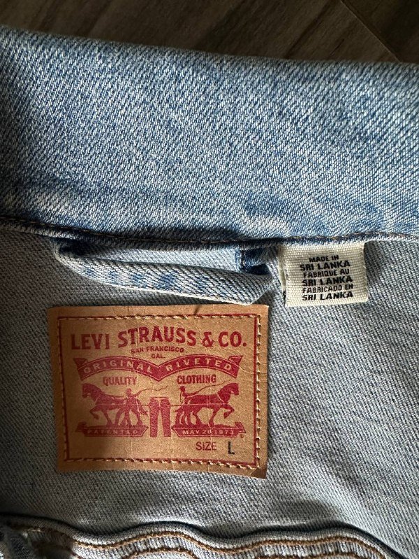 Женская джинсовая куртка Levi’s 2