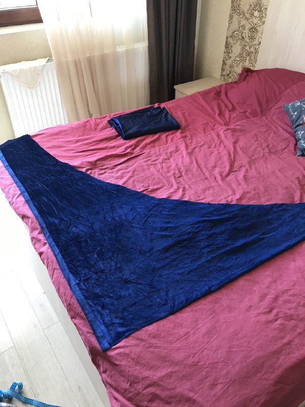 Поролон листовой, бархат, ткань с пайетками 3