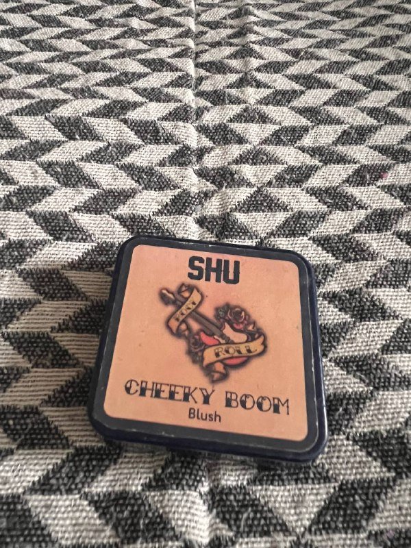 Румяна SHU, Хайлайтер SHU