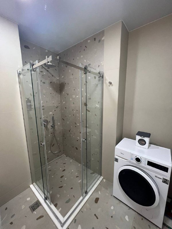 2-комнатная квартира с 1 спальней в Батуми 10