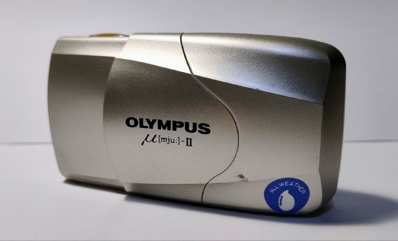 Плёночный фотоаппарат Olympus mju-II