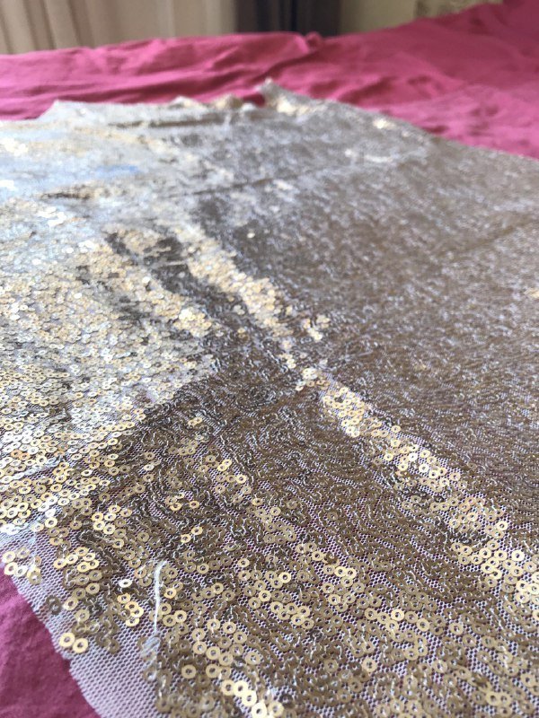 Поролон листовой, бархат, ткань с пайетками 7