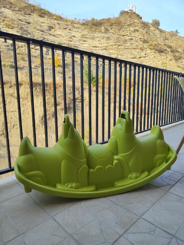 Детская качель на двоих