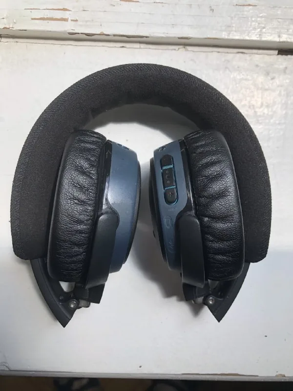 Bose SoundLink On-Ear Bluetooth Headphones