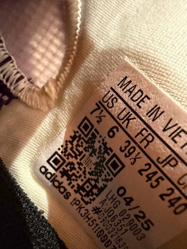 Кроссовки Adidas женские 39,1/3 размер 7