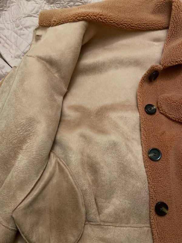 коричневая женская куртка из шерпы 2