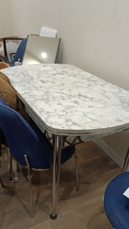 раздвижной стол и 6 стульев 3