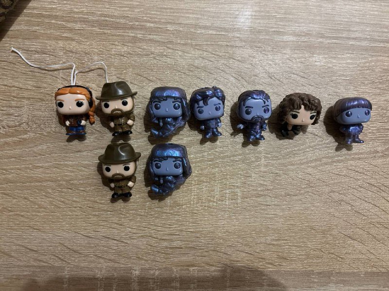 Фигурки киндер джой Stranger Things