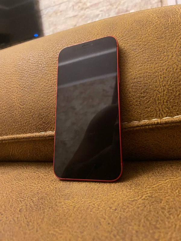 iPhone 12 64gb red edition с разбитым экраном 1