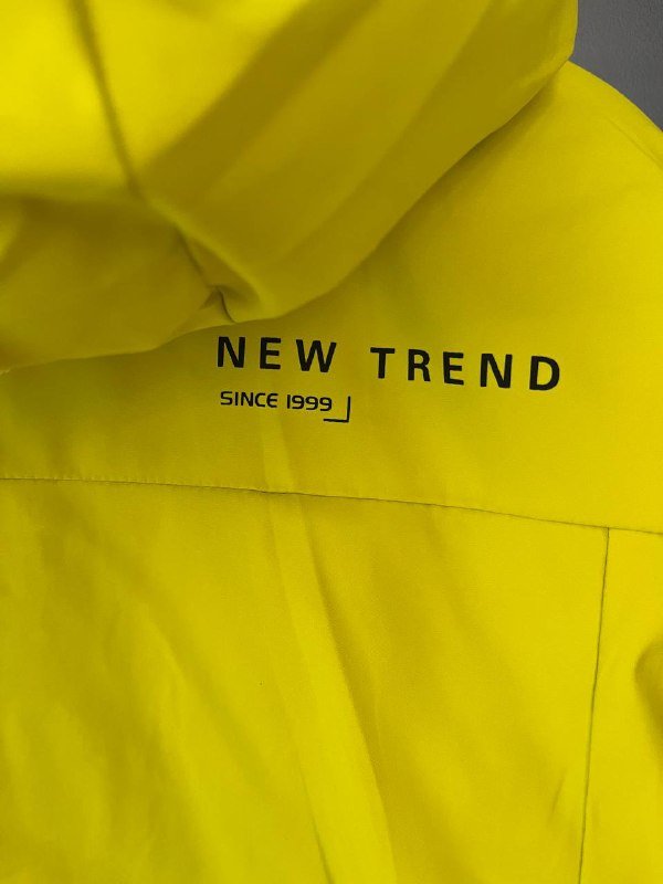 Зимняя куртка Hign experience 140 размер 4