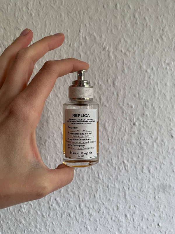 2 новые лампы из Jysk, Духи Jazz Club Margiela, Юбка Zara, Джинсовая куртка Calvin Klein, Пиджак из шерсти 3