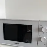 Микроволновка Panasonic NN-E20JWM 1