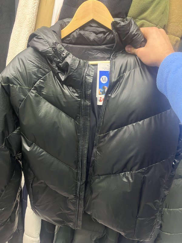 Термохромная куртка-пуховик хамелеон