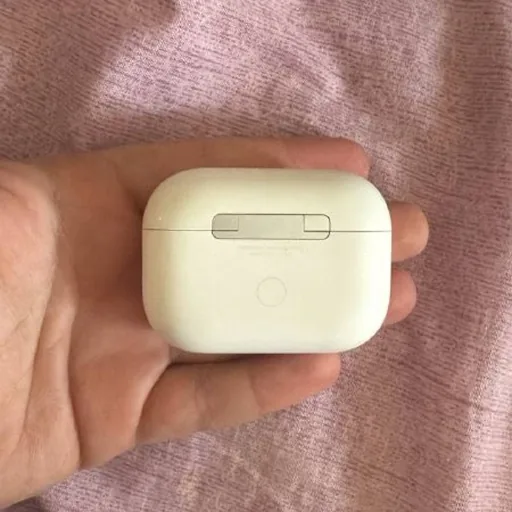 Наушники AirPods