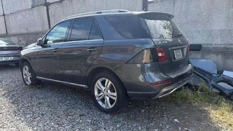 Фары, задний бампер для ML 350 1