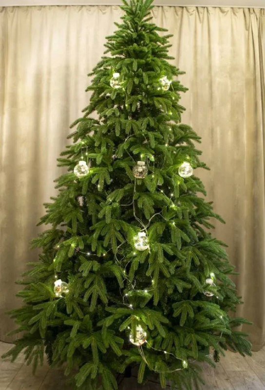 Искусственная ёлка 195см с гирляндой и подставкой 2