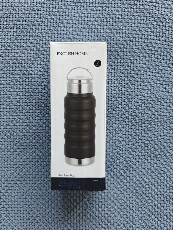 Рамка, бутылка для путешествий, тройник, щетка, плед, скотч, краска для бровей 2