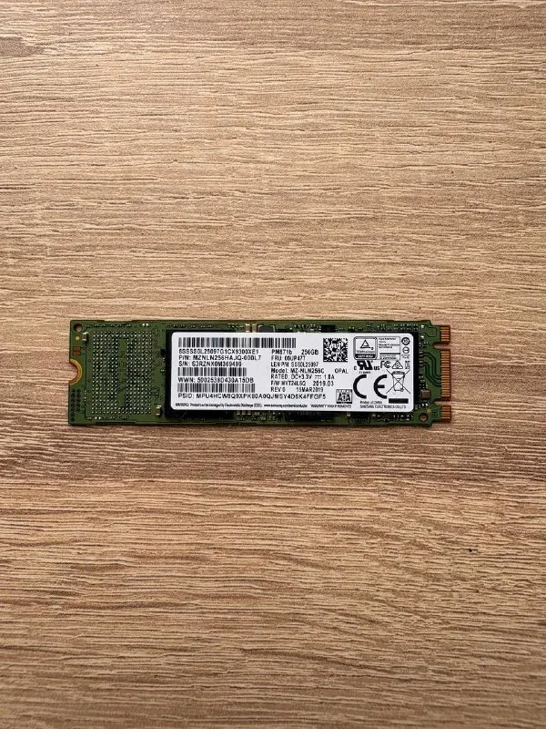 M2 SSD Samsung 256 Gb