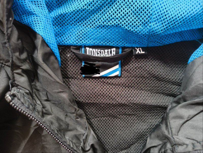 Ветровка с капюшоном LONSDALE XL 2