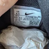 Женские кроссовки Nike Air Humara QS 5