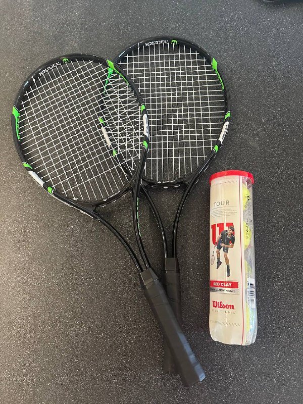 2 ракетки для большого тенниса с чехлом и мячами 3