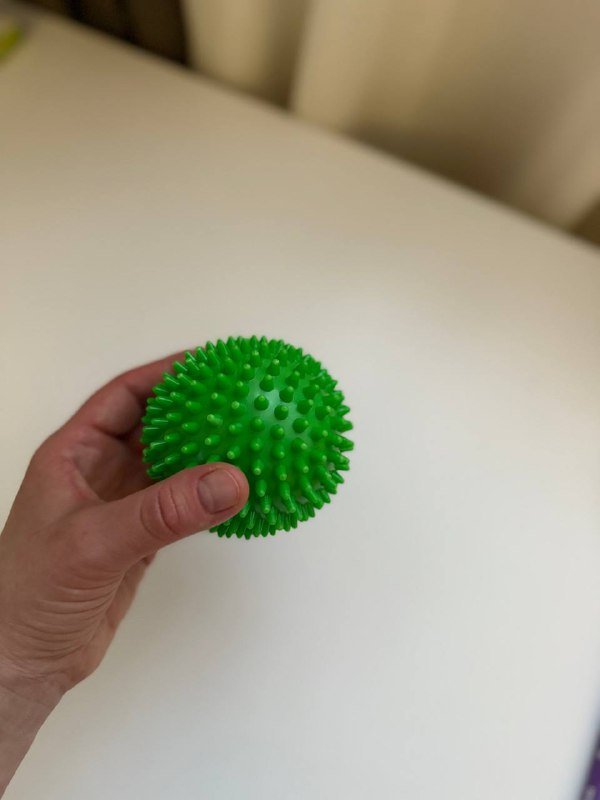 массажный мяч-ёжик