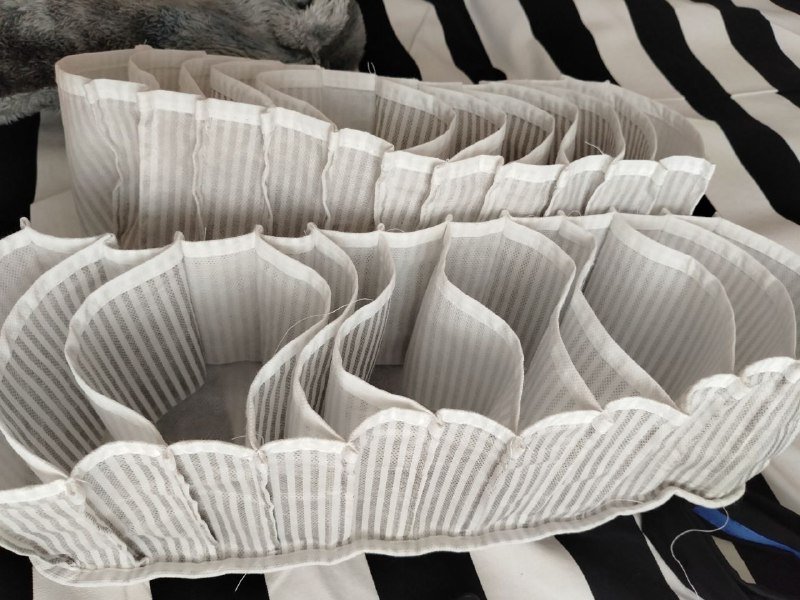 Два банных полотенца и вафельный халат с органайзерами 3