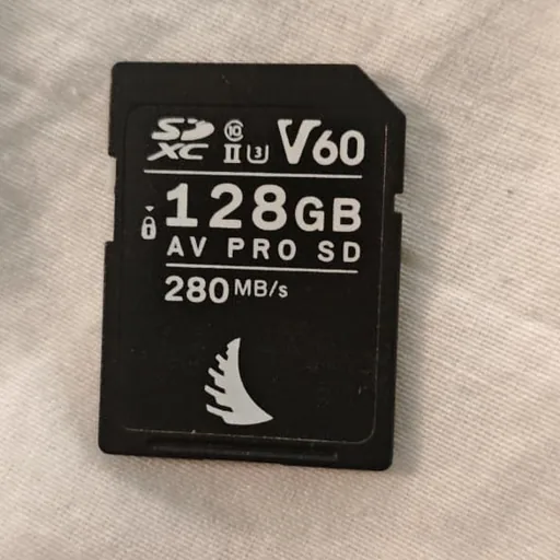 SD карта 128GB