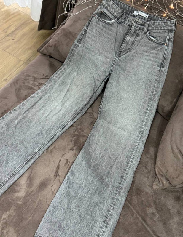 Джинсы Zara 32 размер