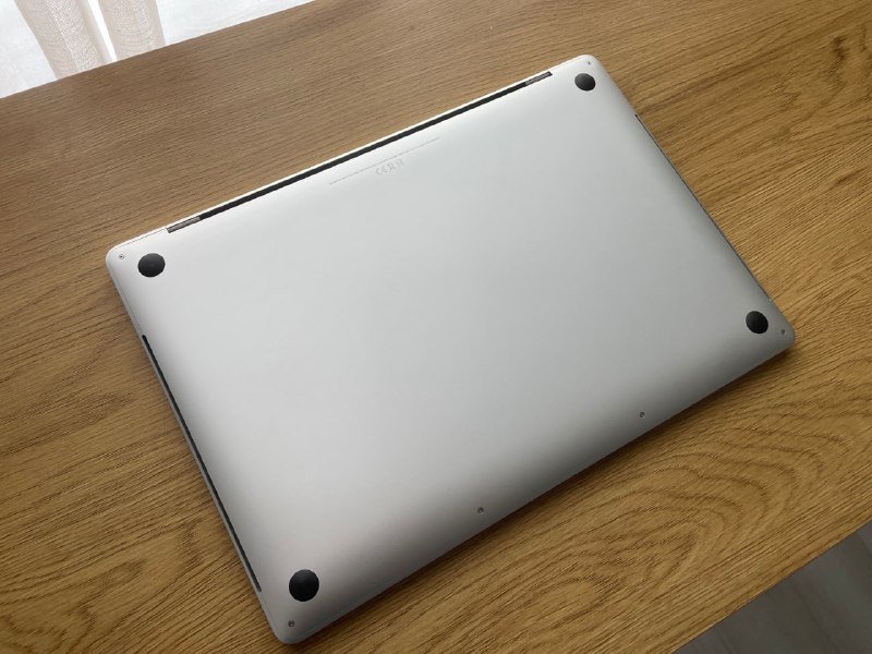 MacBook Pro 16-inch 2019, 32GB RAM, 500GB Storage 2