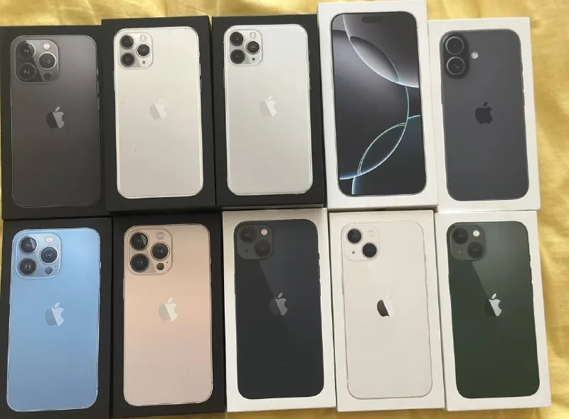 Коробки iPhone