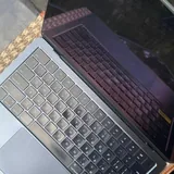 MacBook Air M2 8 GB RAM 256 GB SSD 3