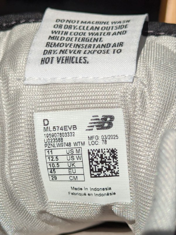 Кроссовки New Balance 574 мужские черные с белым 10