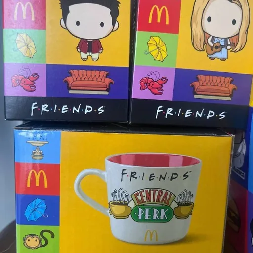 Фигурки Друзья, чашка Central Perk