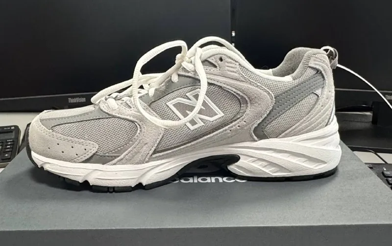Кроссовки New Balance MR530CK, размер 40,5 1
