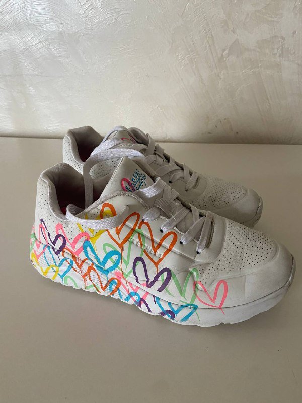 Кроссовки skechers размер 36-37, Сапоги с утеплителем размер 26