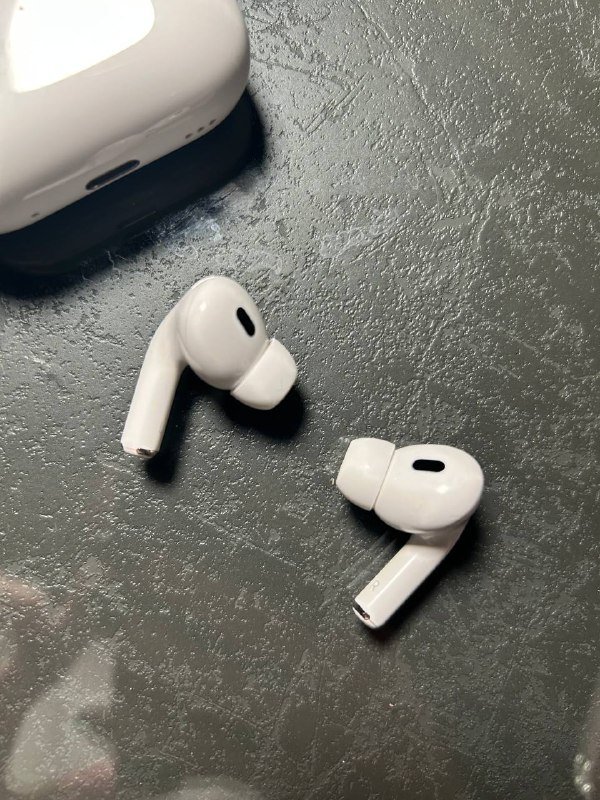 Беспроводные наушники Apple AirPods Pro 2