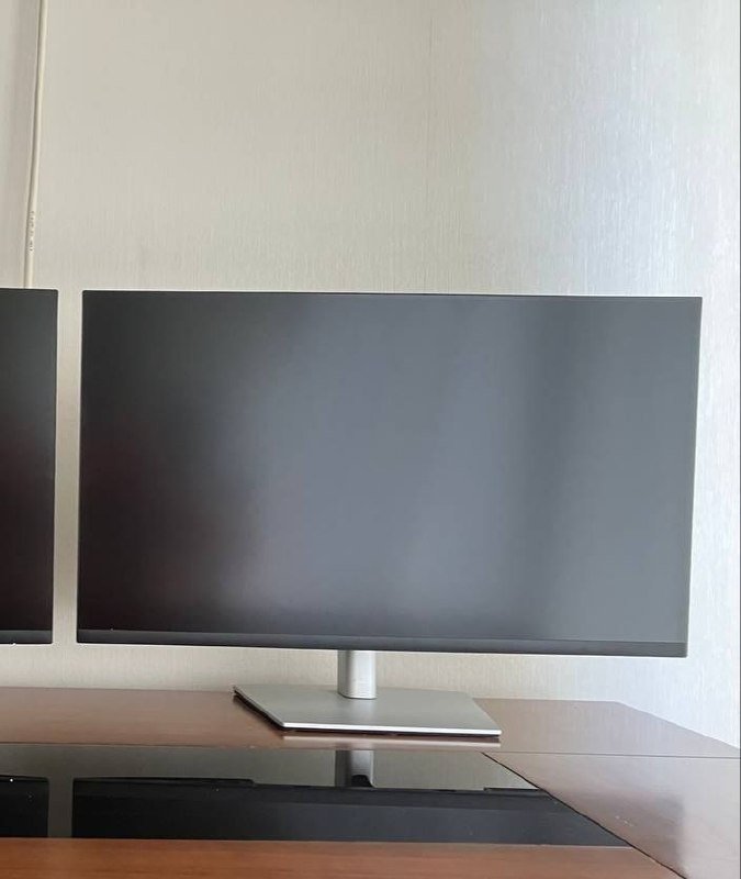 Монитор Dell 32 USB-C P3223DE 2