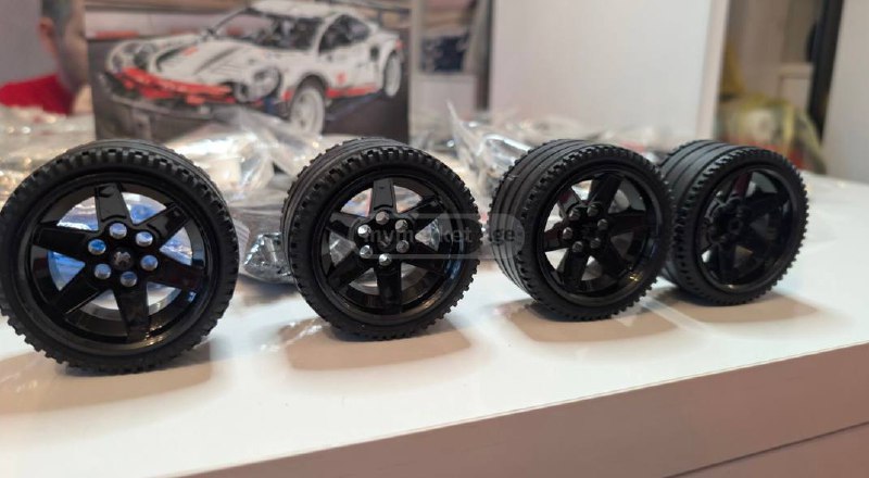 LEGO Porsche 911 коллекционный конструктор 2