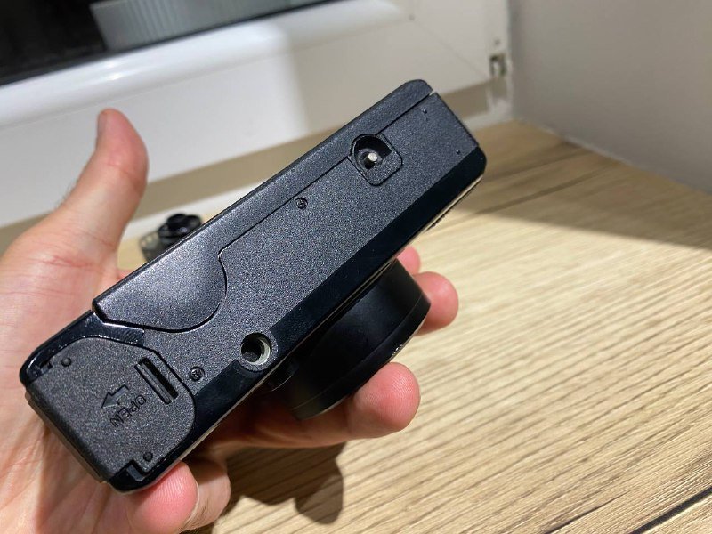 Пленочный фотоаппарат Canon AF35M 4