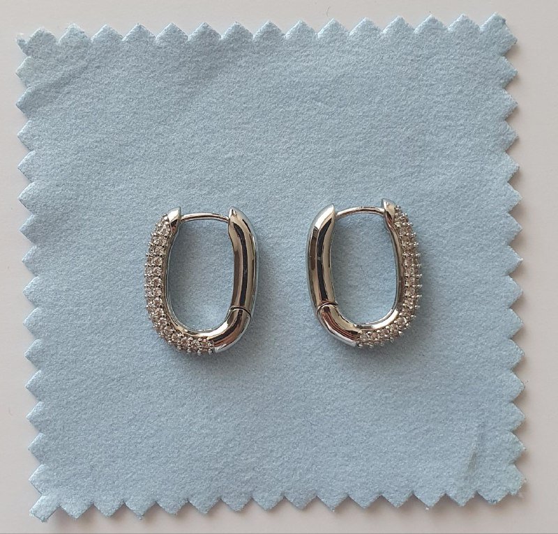 Серьги с кристаллами длина 18 мм