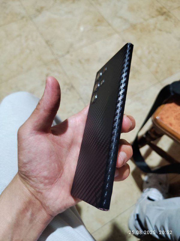 Samsung S22 Ultra американская версия 8/128 2