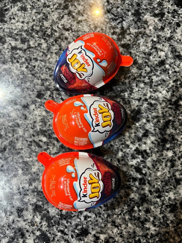 Kinder Joy X Stranger Things игрушка