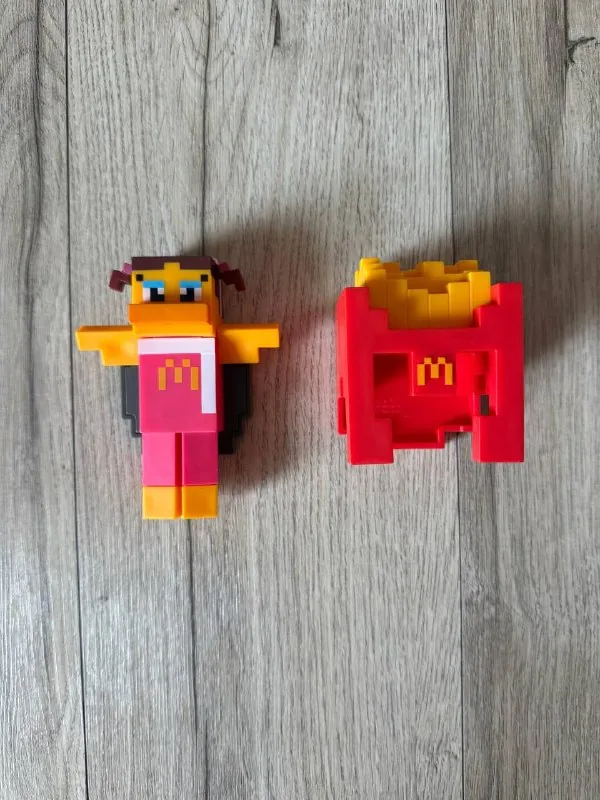 Minecraft-ის სათამაშოები McDonald’s-დან