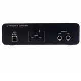 Behringer UMC22 Audio Interface 3